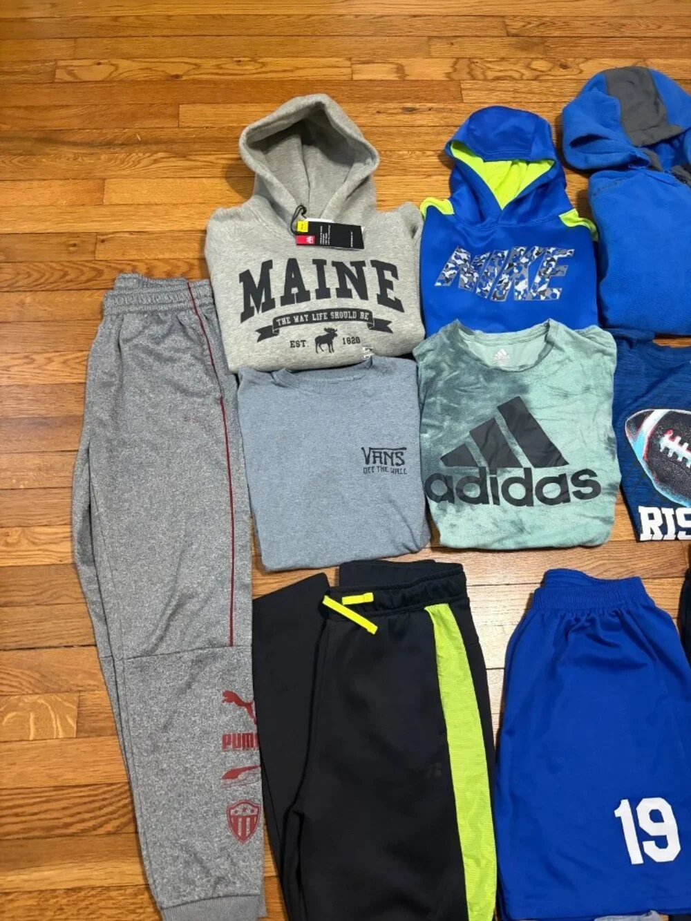 Under Armour boys size